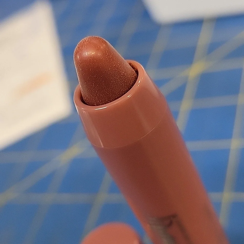 Belle Beauty Kissabelle Lip Crayon Caramel Crush 2.7g New